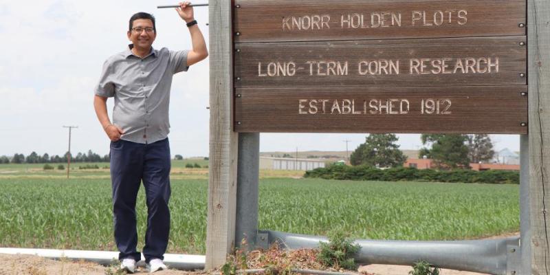 100-year Corn Yield Data from the Historic Knorr-Holden Plot in Nebraska