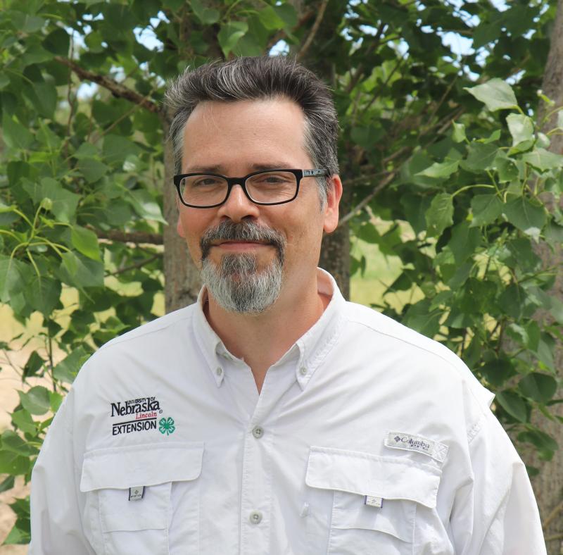 Gary Hein, founding director of UNL’s Doctor of Plant Health Program to retire, Jeff Bradshaw named successor